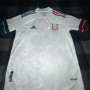 A national Mexico jersey